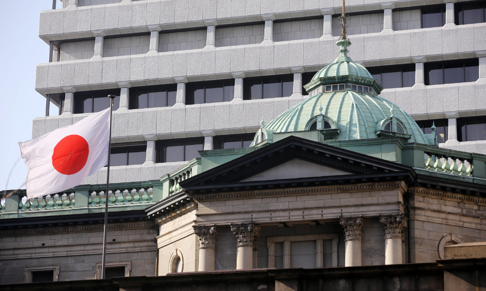 Bank of Japan maintains huge stimulus-warns of growth risks from Ukraine crisis - Financespiders